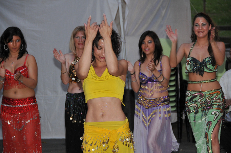 Maison de Quartier Champs Elysees Evry - Danse Orientale 209.jpg